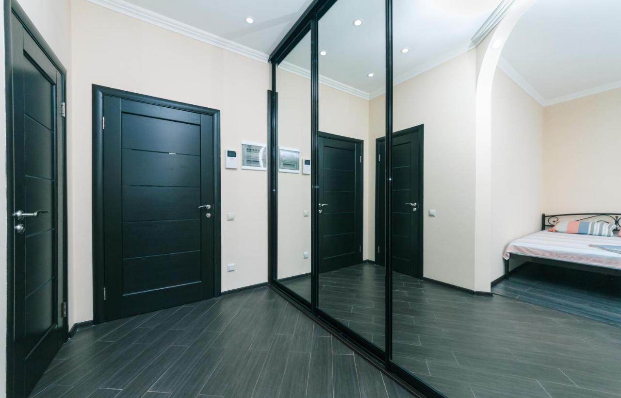 1К Люкс На Жилянская 118 Apartamento Kiev Exterior foto